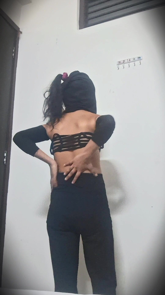 Ritu Sharma Faphouse: Zábava s prsty Ritu Sharmy - Exkluzivní HD domácí masturbace