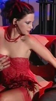 DP Di Kelab Malam Untuk Jessica Fiorentino