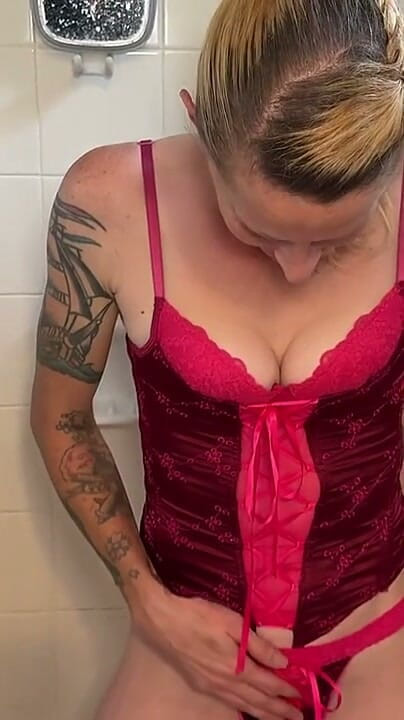 Pissing in My Victorias Secret Lingerie