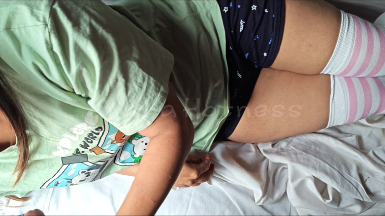 Trisha Hotness: Tåg sex pov avsugning spermasprut inuti munnen