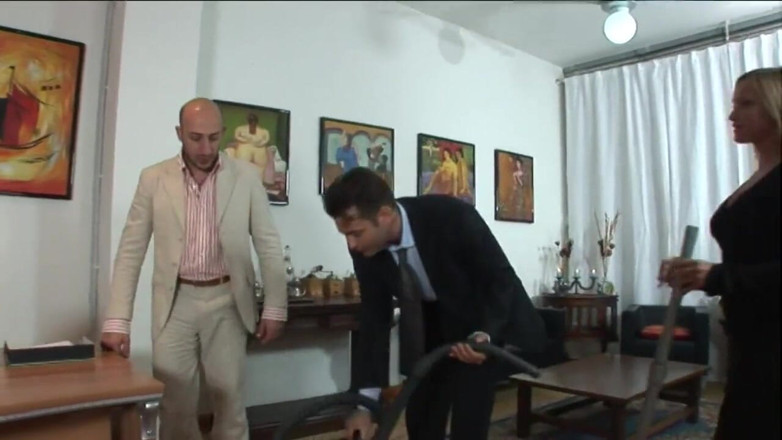 Double Penetration Party: Stříkání análního šukání na vysoké škole
