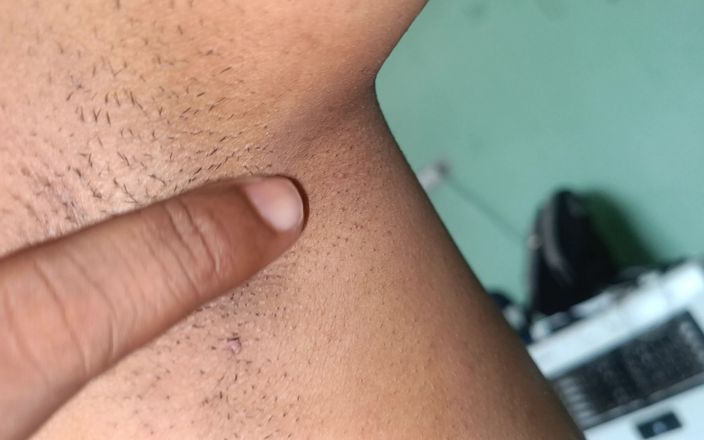 Mysoremanju: Adik tiri lagi asik nyepong dan jilat memeknya