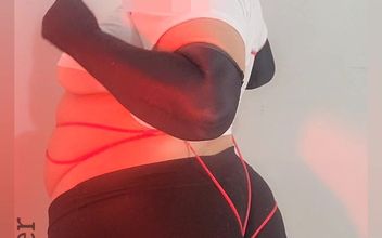 BBW – Hot Wife Tied Up And Enjoying A Lot!
