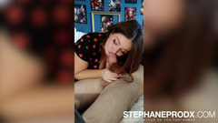 Stephprodx: 莉亚·洛夫用头发抽动并吮吸斯特凡内普罗德克斯