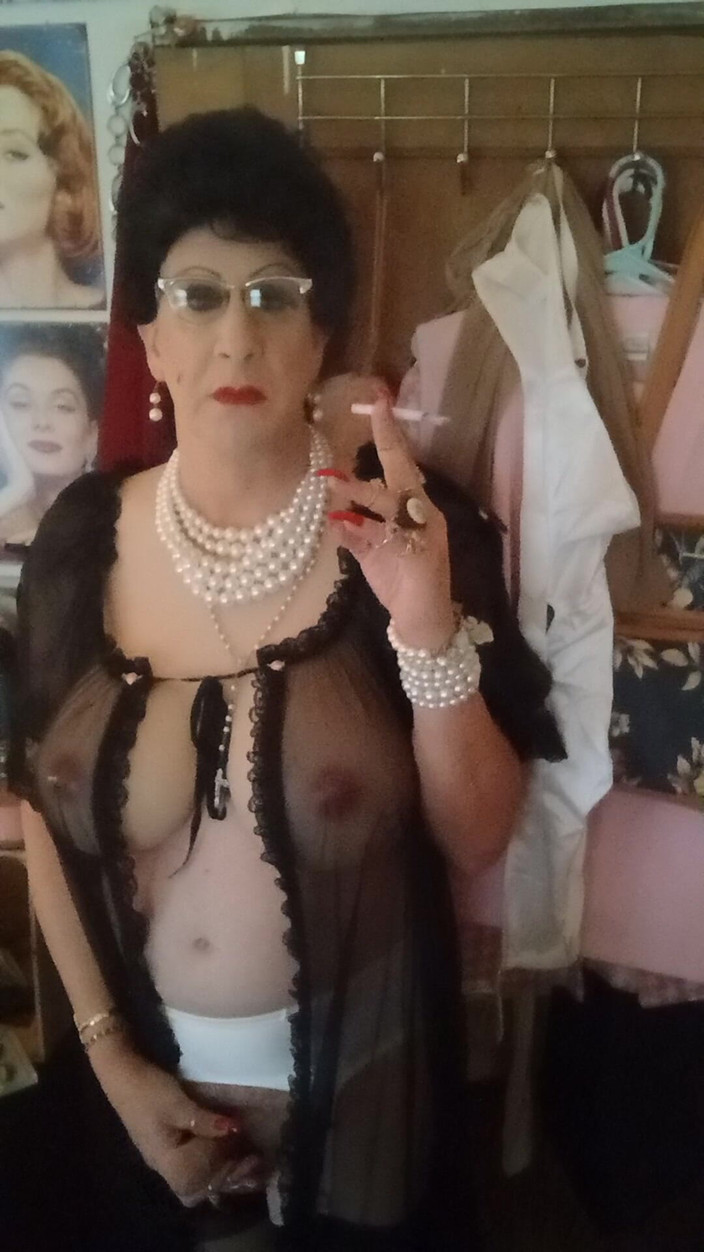 Mshollbrook: Ms Hollbrooks Cozy Nite Time Before Bed.