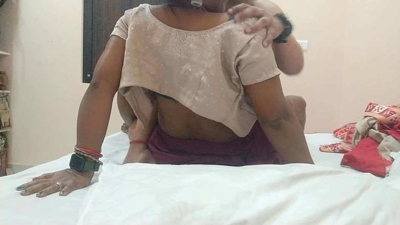 Popmini: Indiana arrapata it professore sesso bollente in bel sari con...