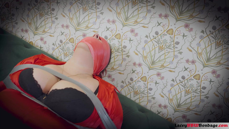 Lacey BBW Bondage: Lacey - sekretaris diikat dan disumpal