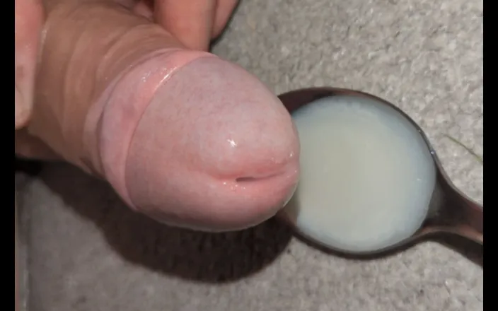 Wank Man: Super Close up Wank, Edge and Leak Multiple Loads Onto...