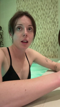 Orgasmo de chorro en un spa!