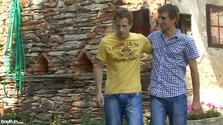 Boyfun: Luigi and Karel