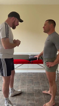 Masáž a masturbace - Mason Cross a Ginger Gav