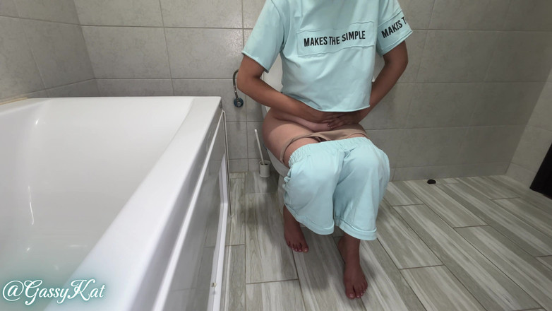 GassyKat: La toilette quotidiana episodio 27