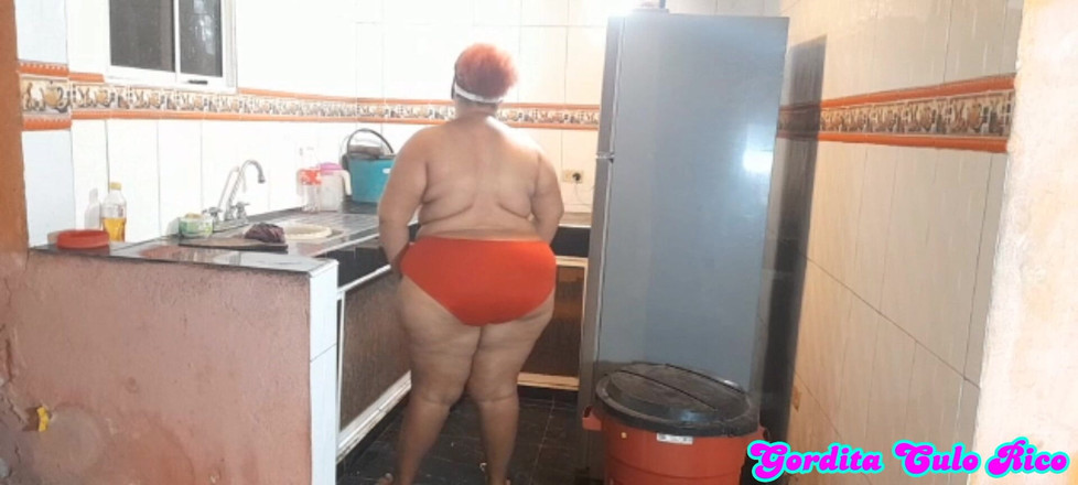Gordita Culo Rico: Tetanggaku yang gemuk di dapur