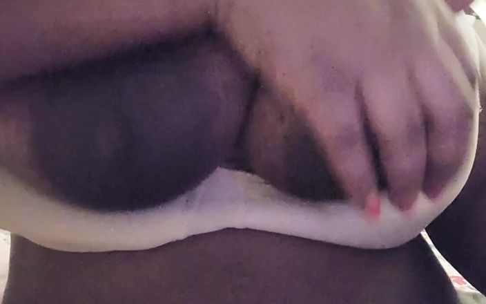 Super sexy ebony cuties: Melantun buah dada saya memusnahkan puting saya menyusu