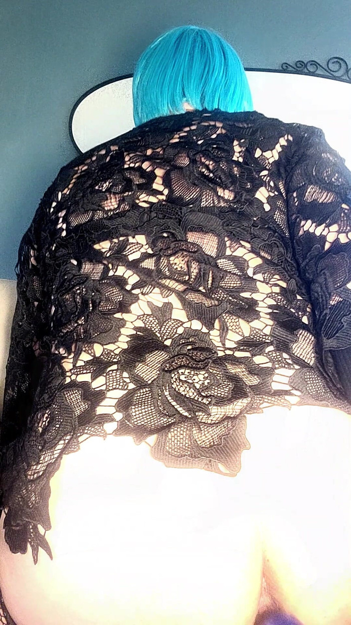 kandiKane: La troia sissy kandi gioca con il culo sul suo...