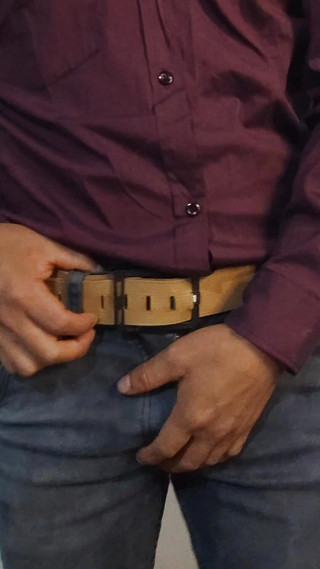 Hornyboy2058: Stud Man stříká po práci