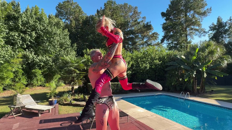Tatiana Steele: Outdoor Sexwrestle Tatiana Steele Vs Jay Spear