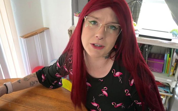 Miss Ellie Roleplay: Maciça mamãe
