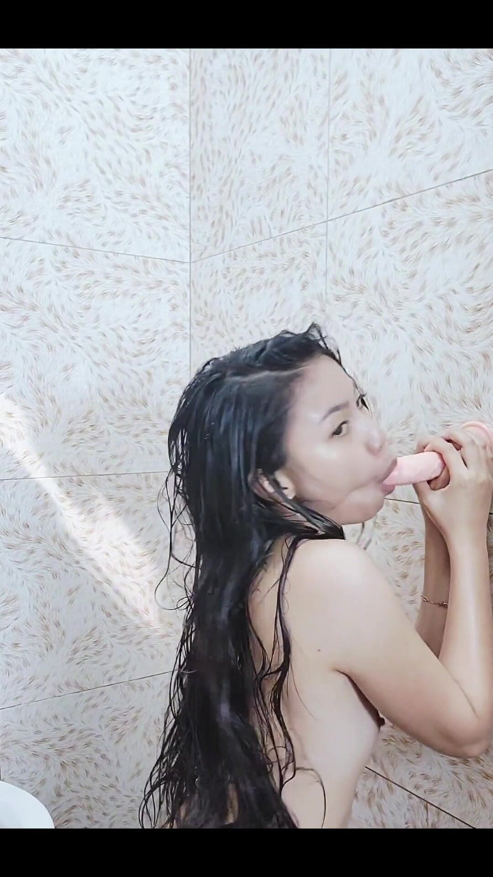 Cherrryblisss: Shower with Me