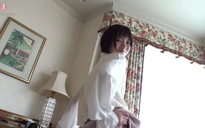 JAV Amateur: Sex with a Girl with a Good Glue