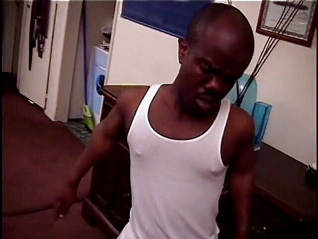 Hot Sex Party: Interraciaal freakfeest eindigt met met sperma bedekte tieten