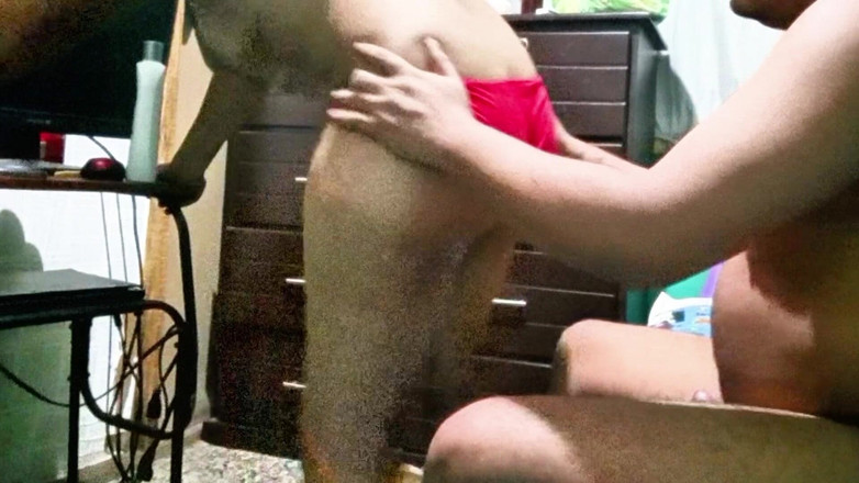 BigassMILF40: Tamilský bohatý s velkým zadkem tajně ošukaný manželem