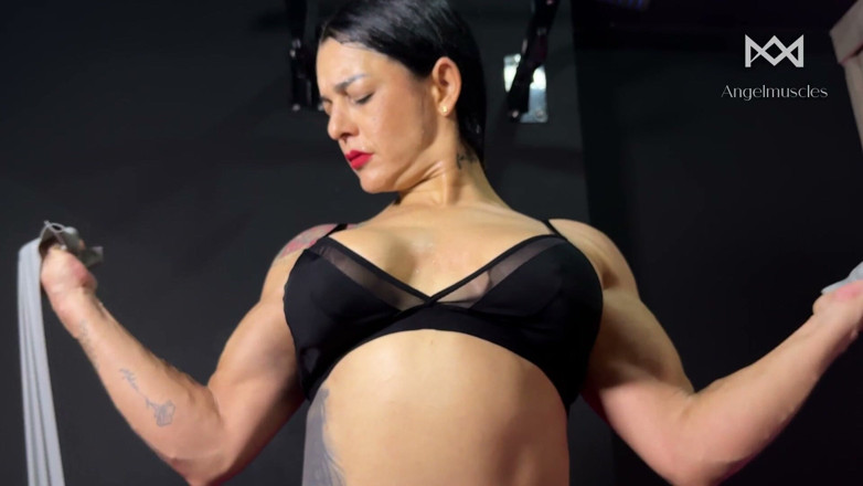 Angelmuscles: Anatomy Class Biceps, Shoulders, and the Perfect Muscle Contraction Part 2