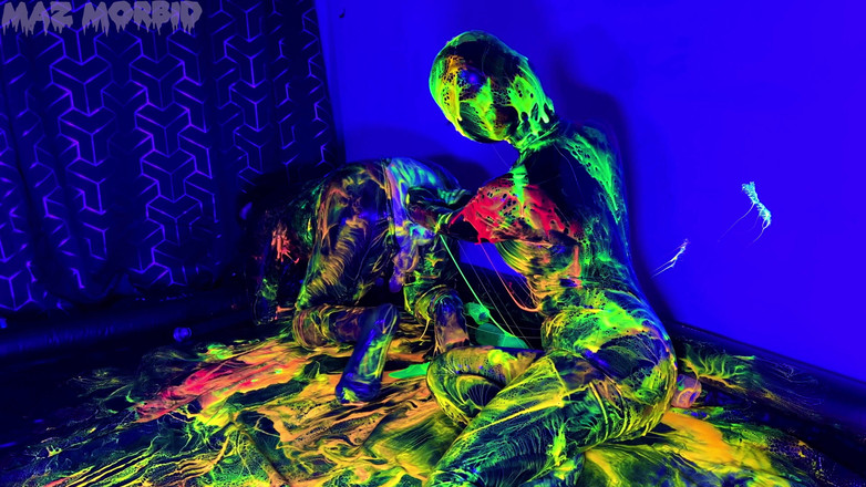 KinkyFemdomTV: Уф мокрий і брудний подвійний фістинг 4k з Патрицією