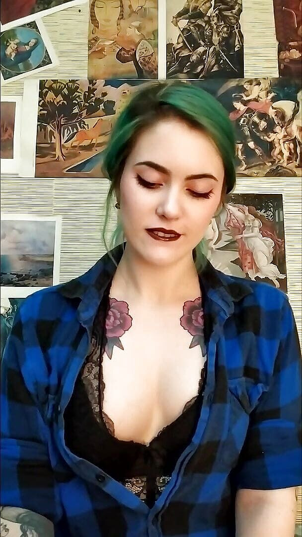 Stacy Moon: Ohromující dívka miluje edge její kamarádova ptáka