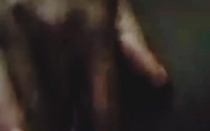 Me and my new slut: Azgın zenci üvey anne büyük zenci yarağı ile görüntülü görüşmede mastürbasyon...