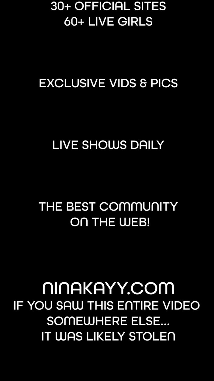 Nina Kayy: Nina Kayy Reverse Cowgirl Menunggang Dildo