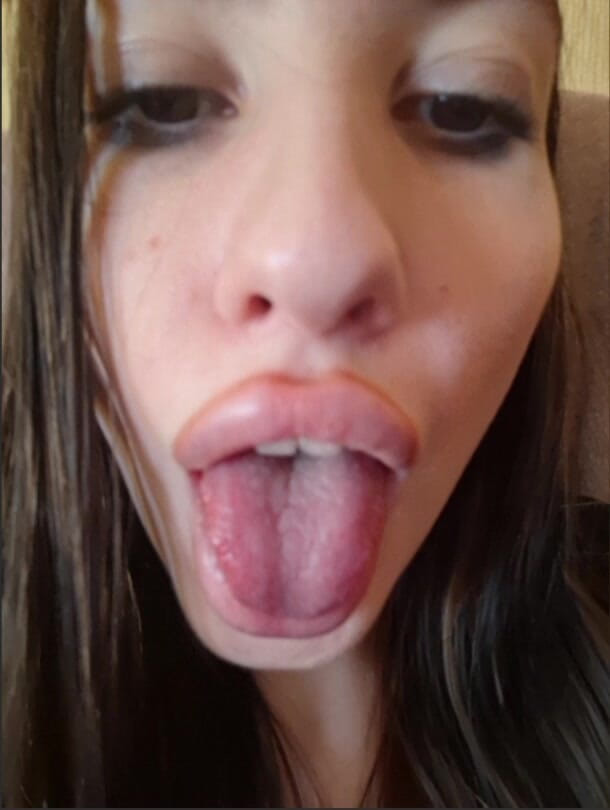 ElzaKom: I'm Young, but I Love Being with Older Men
