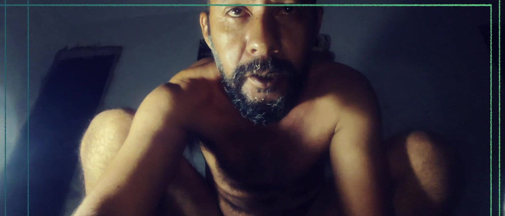 Rock F hairy: Jag vaknade på natten – jag spelade in detta (jag kom inte)