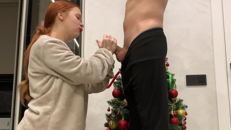 xKeryB: 18letá studentka udělá svého nevlastního bratra dvakrát, než se jejich...