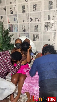 Los Invitados a La Boda Teniendo Una Follada Grupal Después De La Fiesta