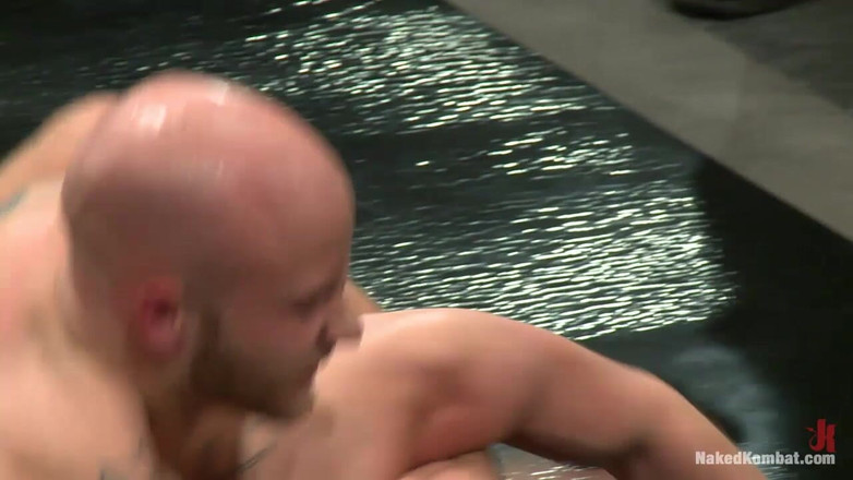 Naked Kombat: Drake jaden बनाम Tucker Forrest