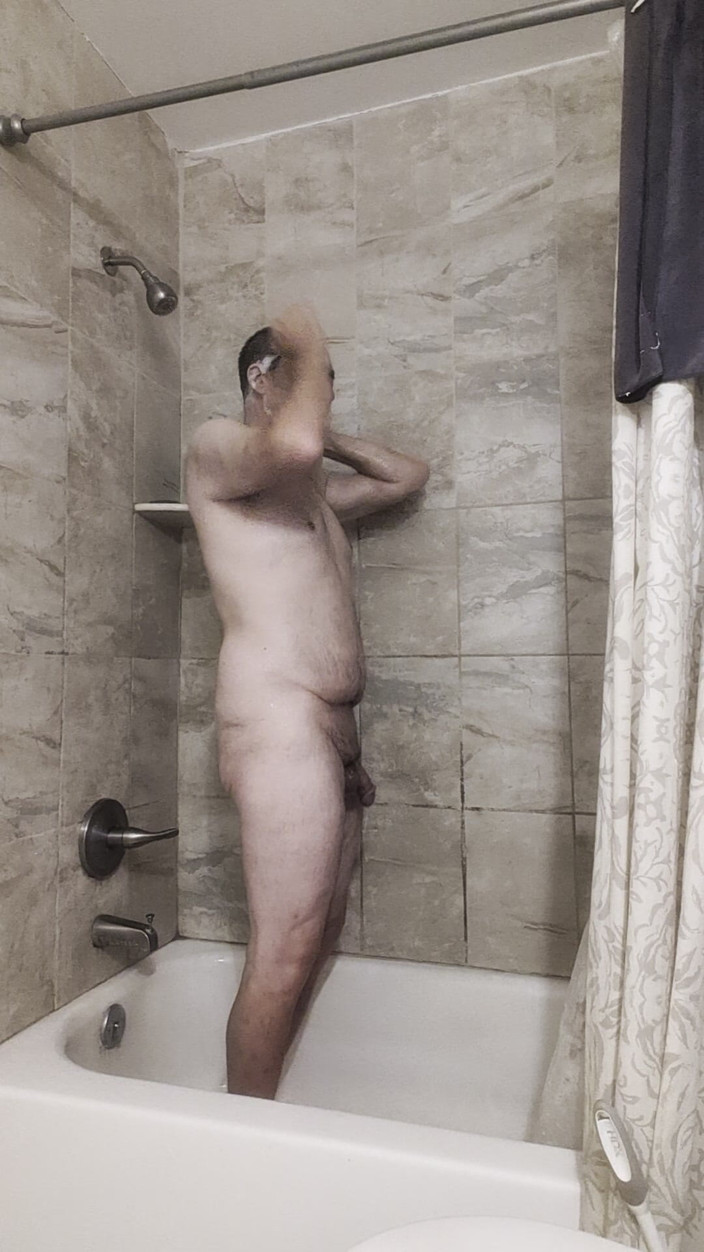 Biggbutt2xl: Potty and Shower Time October 2025