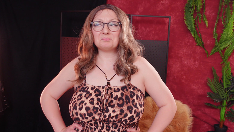Arya Grander: Femdom pov: kleine penisvernedering sph volledige video.