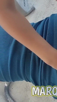 Mia moglie ha portato la sua amica - ci siamo divertiti fuori