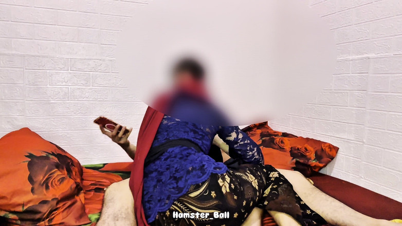 Hamster_Ball: ¡Viral! Infiel vecina milf después de volver a casa de...