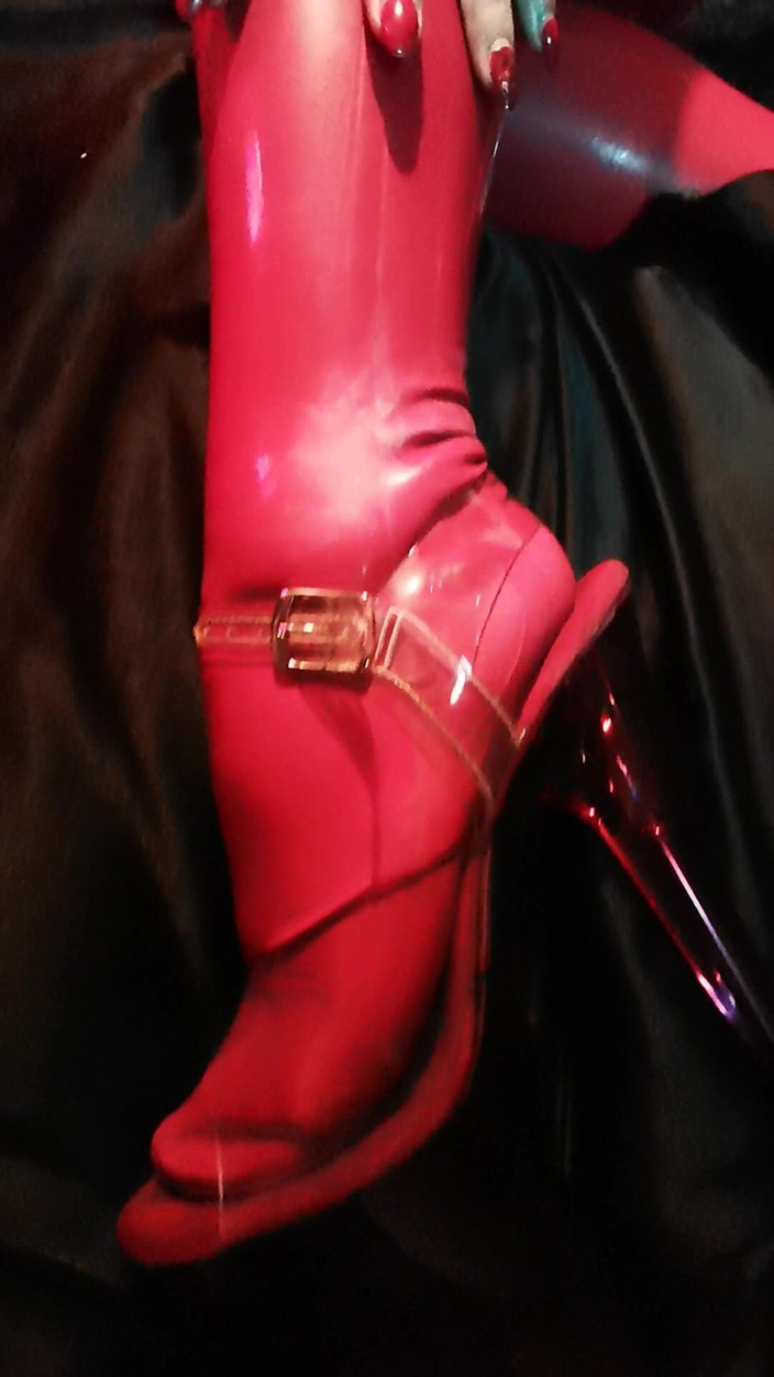 SabienDeMonia: After Shoot Tease