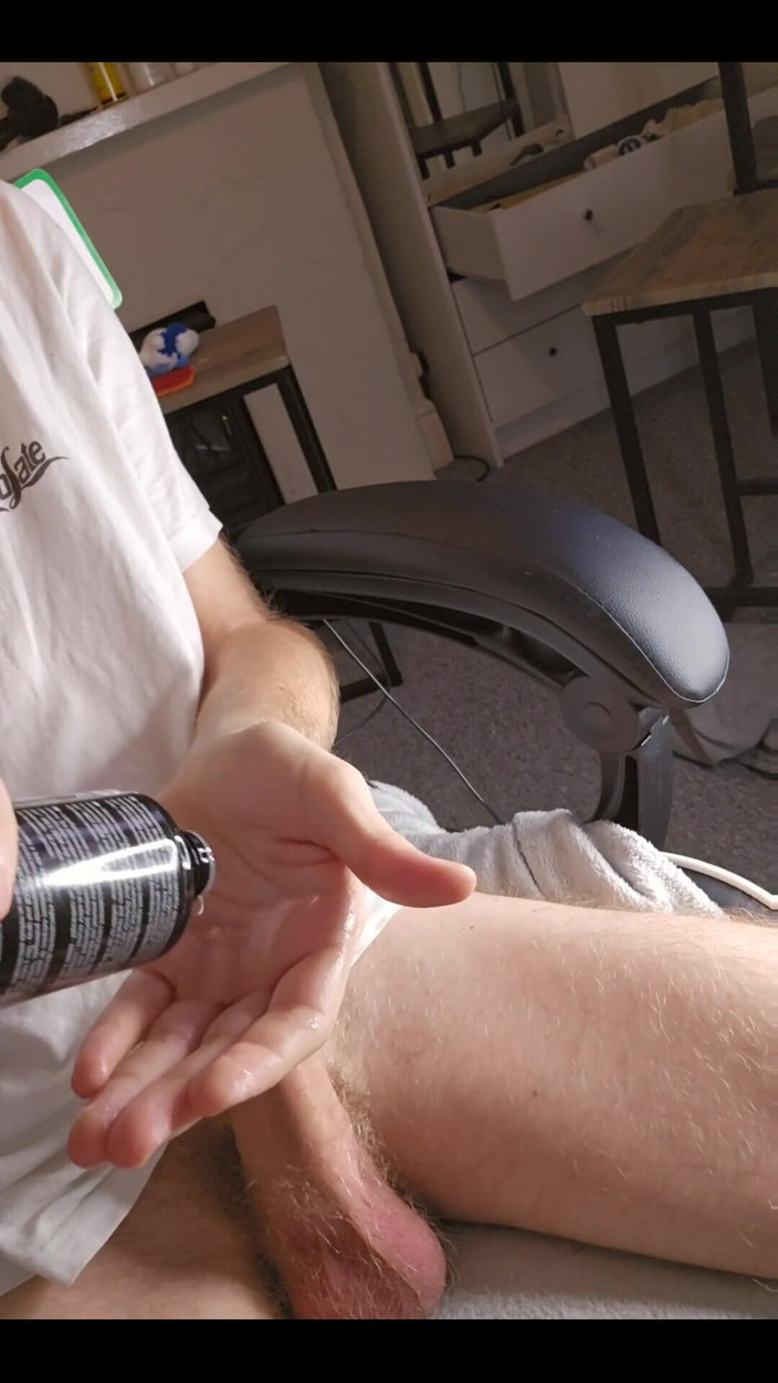 The Max Powers: Ik heb mezelf challanged met een siliconengeluid van 10 mm