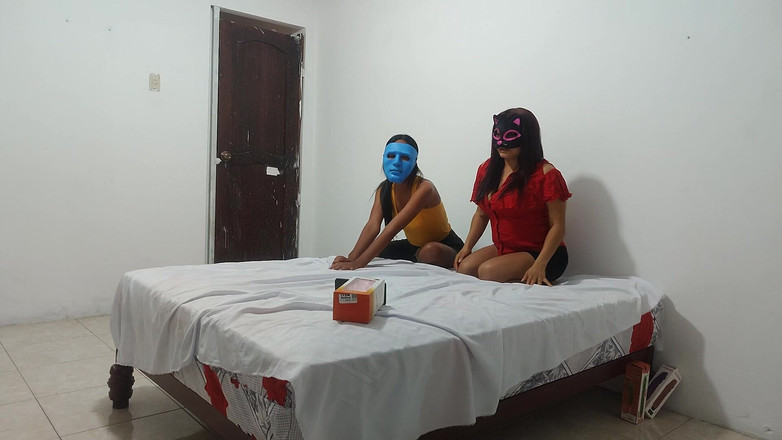 Martin13: Spettacolare!! La sposa porta la sua migliore amica alla casa...