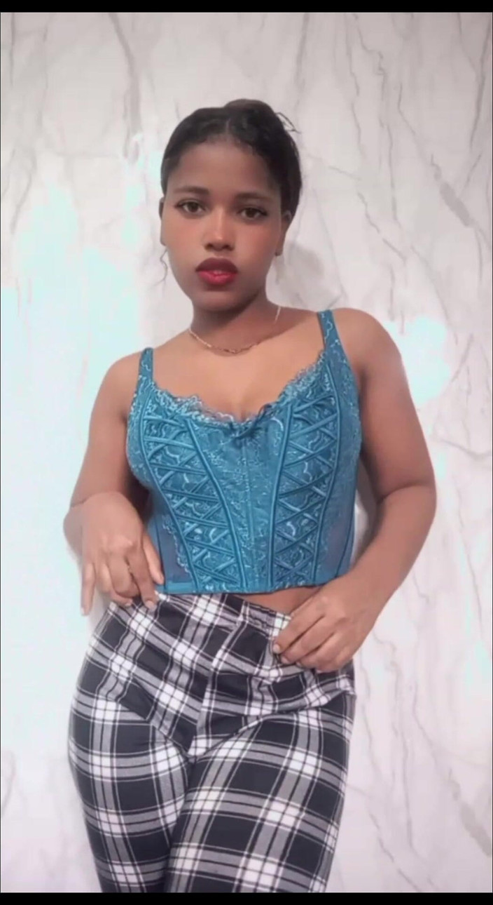 Minayi: Apa yang Anda Tunggu Untuk Mengunjungi Halaman Konten Panas Resmi...