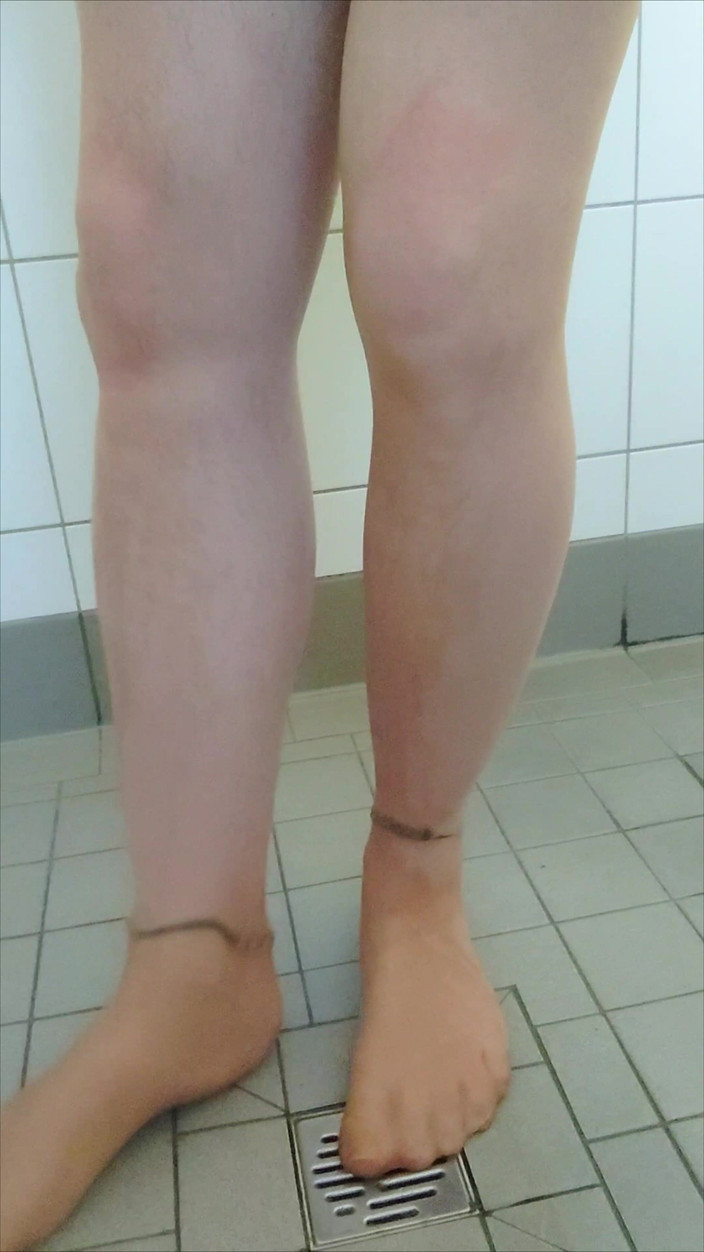 Carmen_Nylonjunge: Islak oyun hediye külotlu çorapta