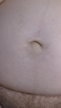 Super snel en grote creampie in het poesje van een zwangere vrouw! Klaarkomen als een maagd - melkachtige Mari