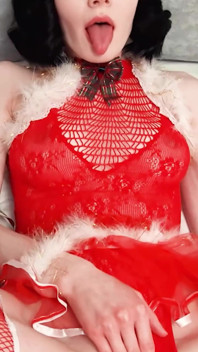Neko Girl with Short Hair and Unshaved Pussy Is Happy to Fuck and Get Cum in Her Mouth on Christmas