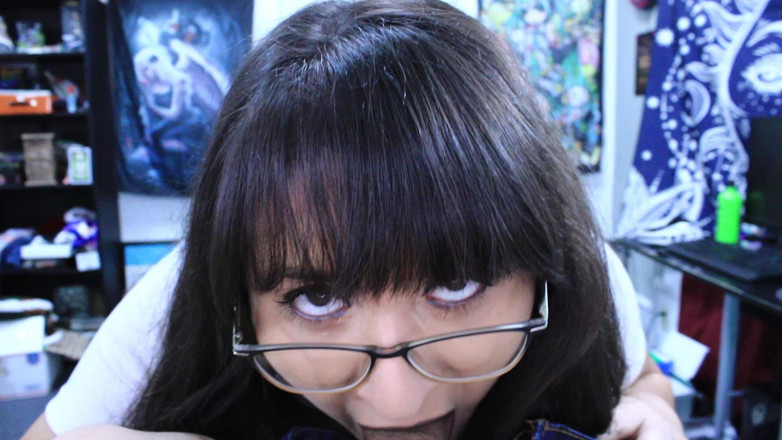 VickyVixen: Slytherin荡妇为了点数而口交和性交