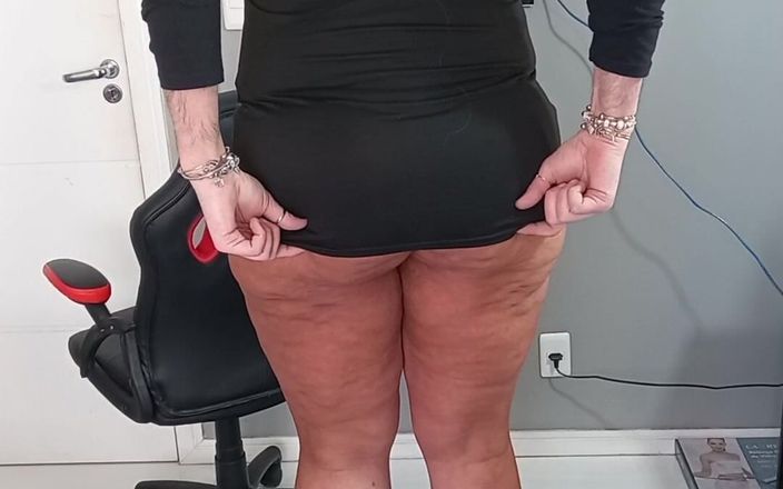 Sexy ass CDzinhafx: Mój tyłek ubrany w nowe bikini i spódniczkę mini