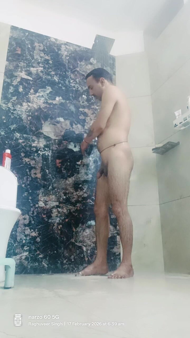 Mature Desi Man Taking a Shower (Indian Desi Man) Mature Desi Man Taking a Shower (Indian Desi Man)